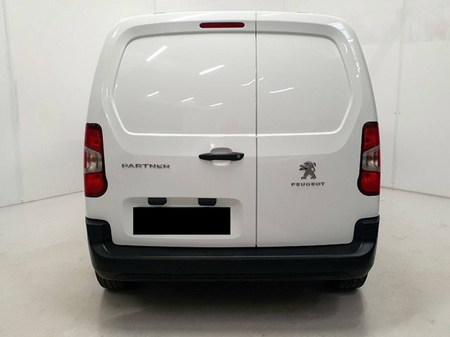 Peugeot Partner Furgon BlueHDi 100 S&S Pro Standard 600kg 73 kW (98 CV)