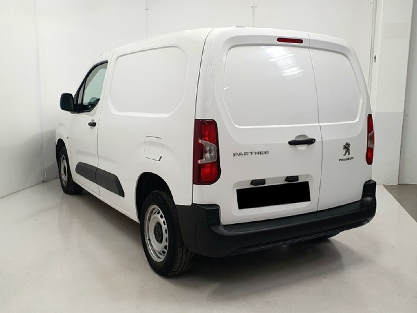 Peugeot Partner Furgon BlueHDi 100 S&S Pro Standard 600kg 73 kW (98 CV)