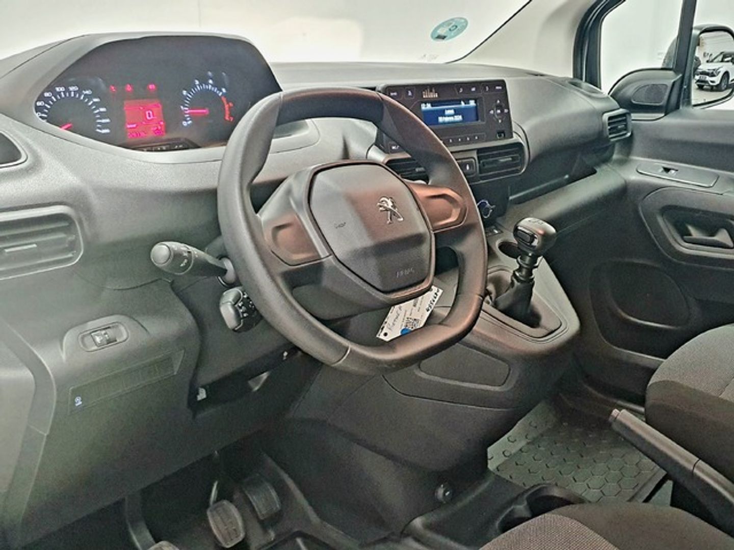 Peugeot Partner Furgon BlueHDi 100 S&S Pro Standard 600kg 73 kW (98 CV)