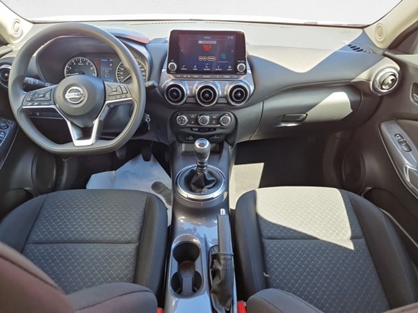 Nissan Juke DIG-T Acenta 84 kW (114 CV)