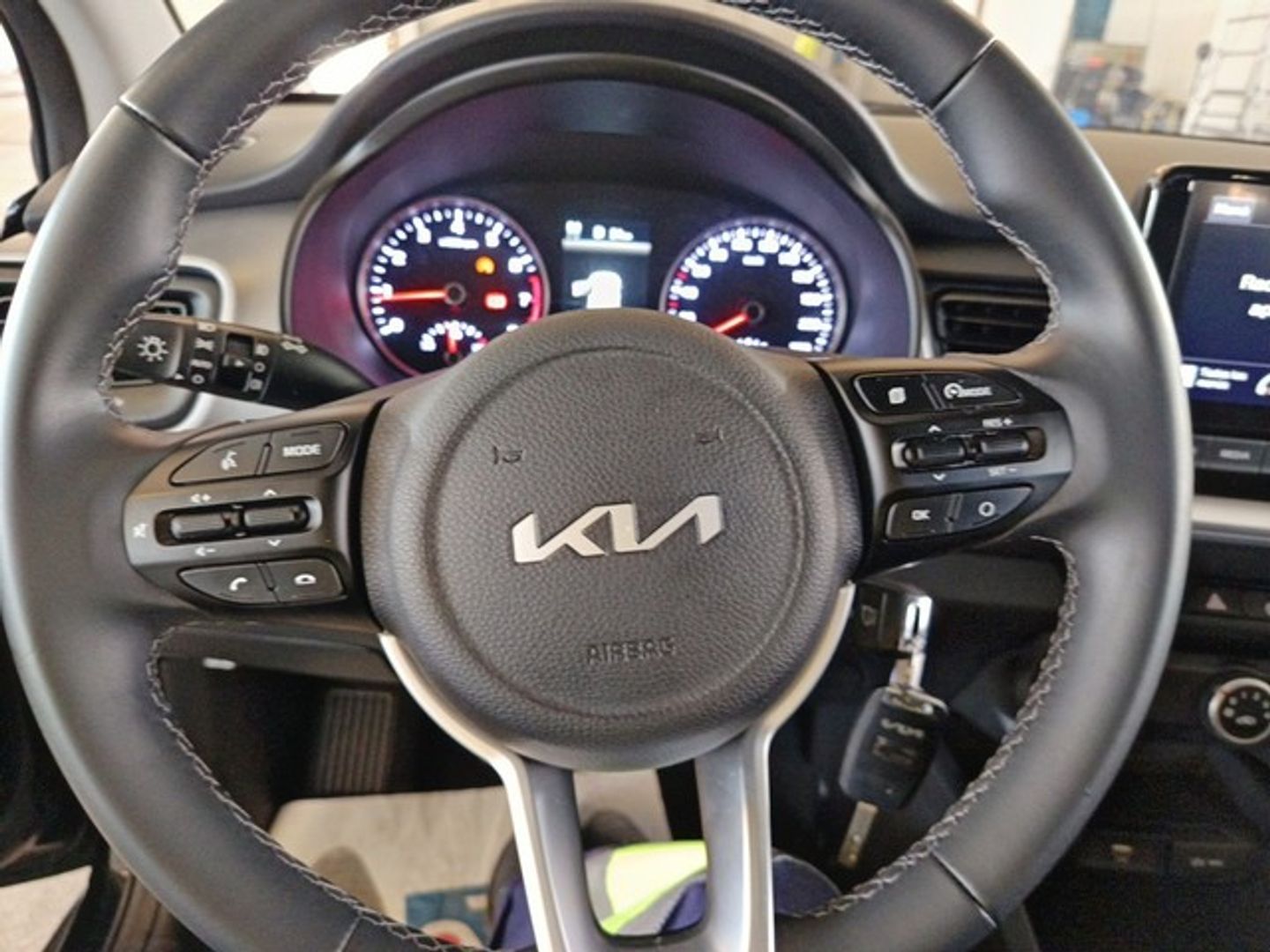 Kia Stonic 1.0 T-GDi MHEV iMT Concept 74 kW (100 CV)
