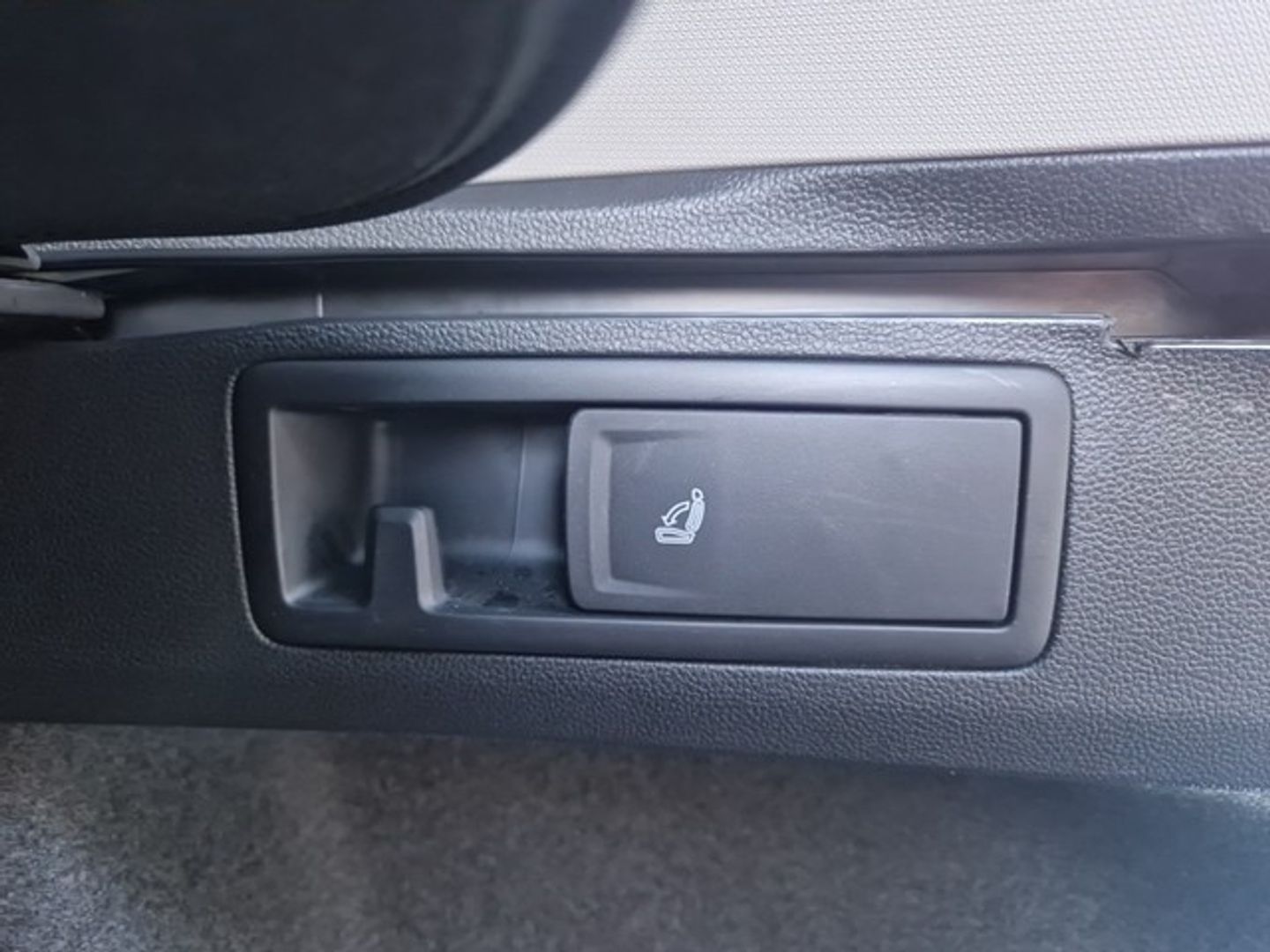 Volkswagen Golf Variant Life 2.0 TDI 85 kW (115 CV) DSG