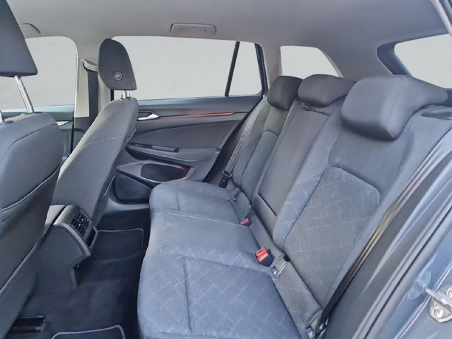 Volkswagen Golf Variant Life 2.0 TDI 85 kW (115 CV) DSG