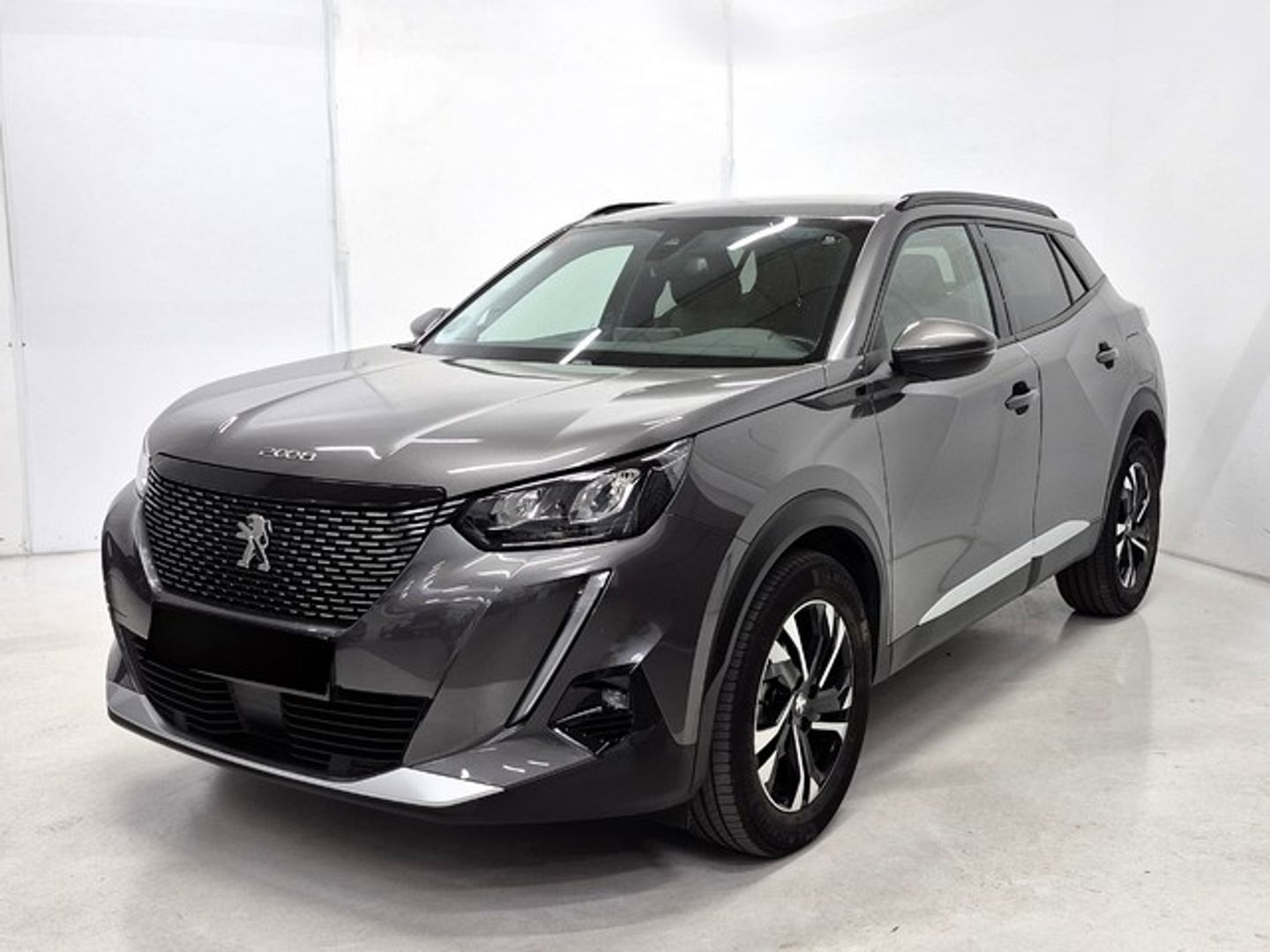 Peugeot 2008 BlueHDi 110 Allure Pack 81 kW (110 CV) Gris SUV