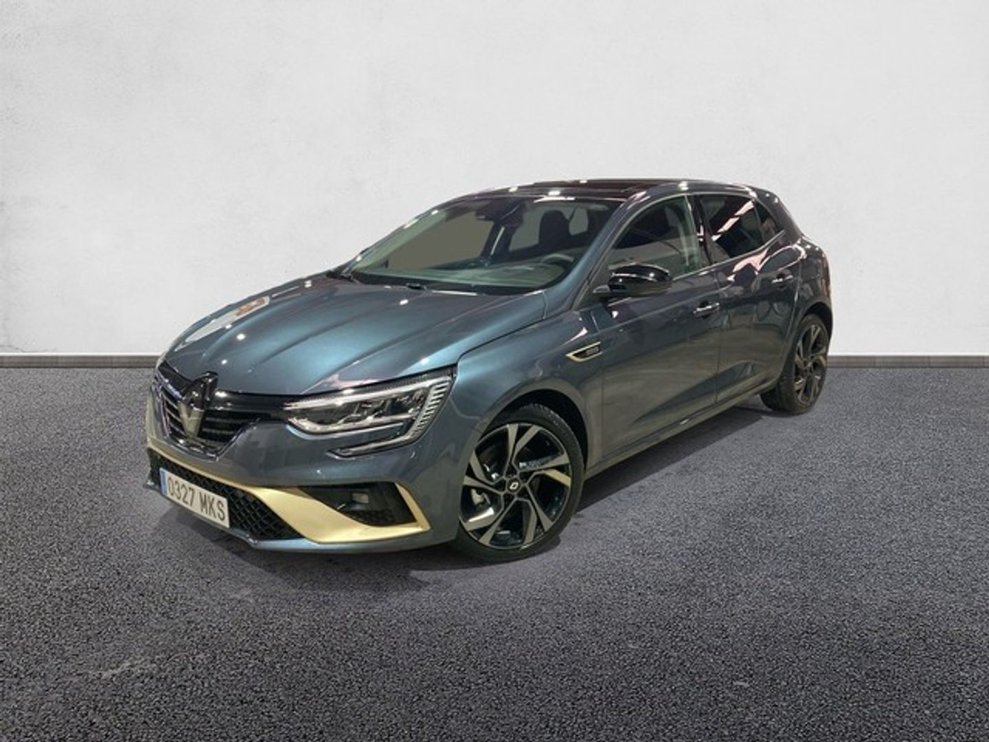 Renault Megane Engineered E-Tech híbrido enchufable 118 kW (160 CV) Gris Sedan
