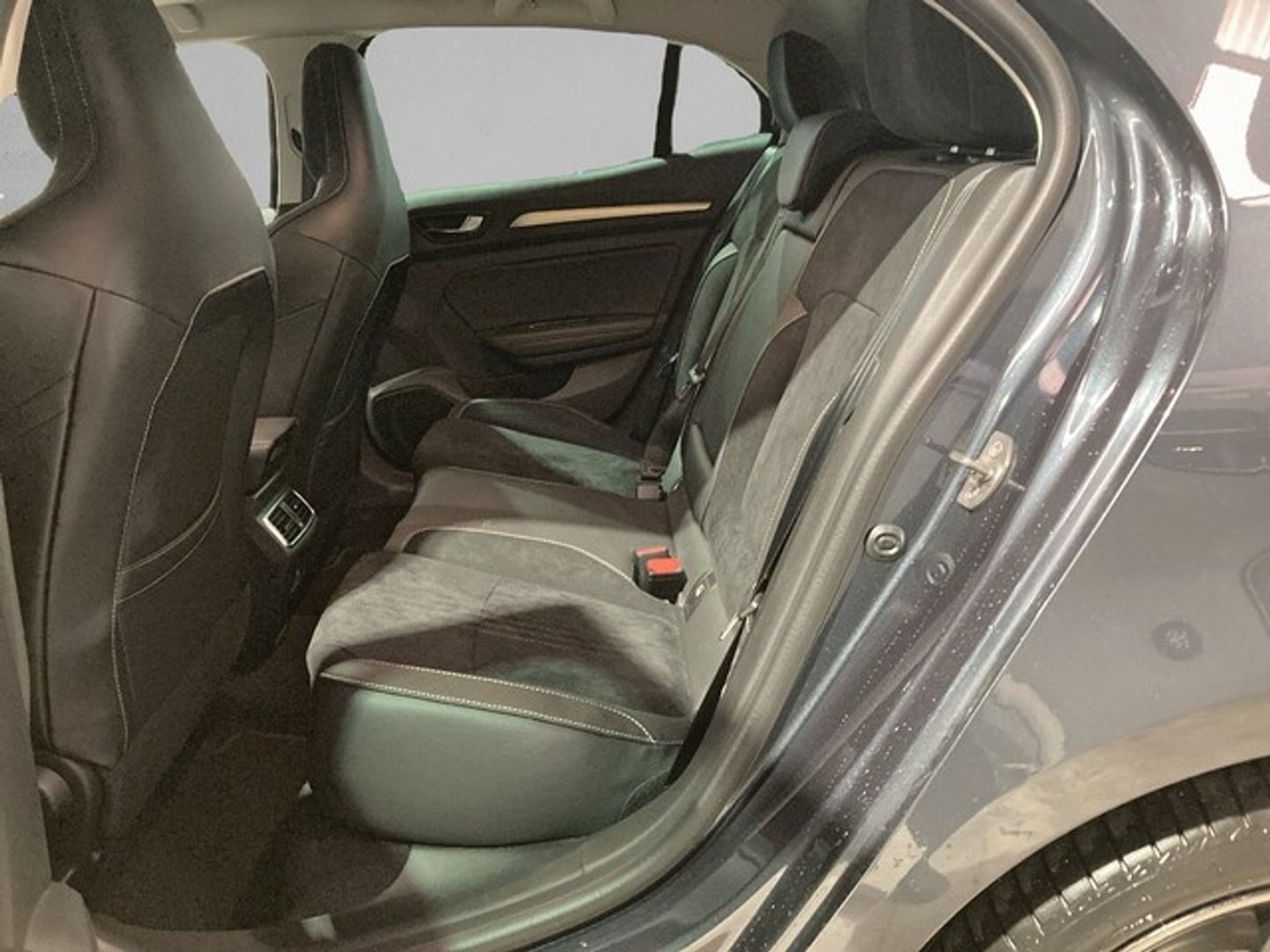 Renault Megane Engineered E-Tech híbrido enchufable 118 kW (160 CV)