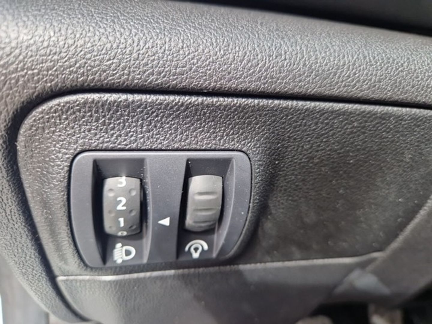 Renault Megane Business Blue dCi 85 kW (115 CV)