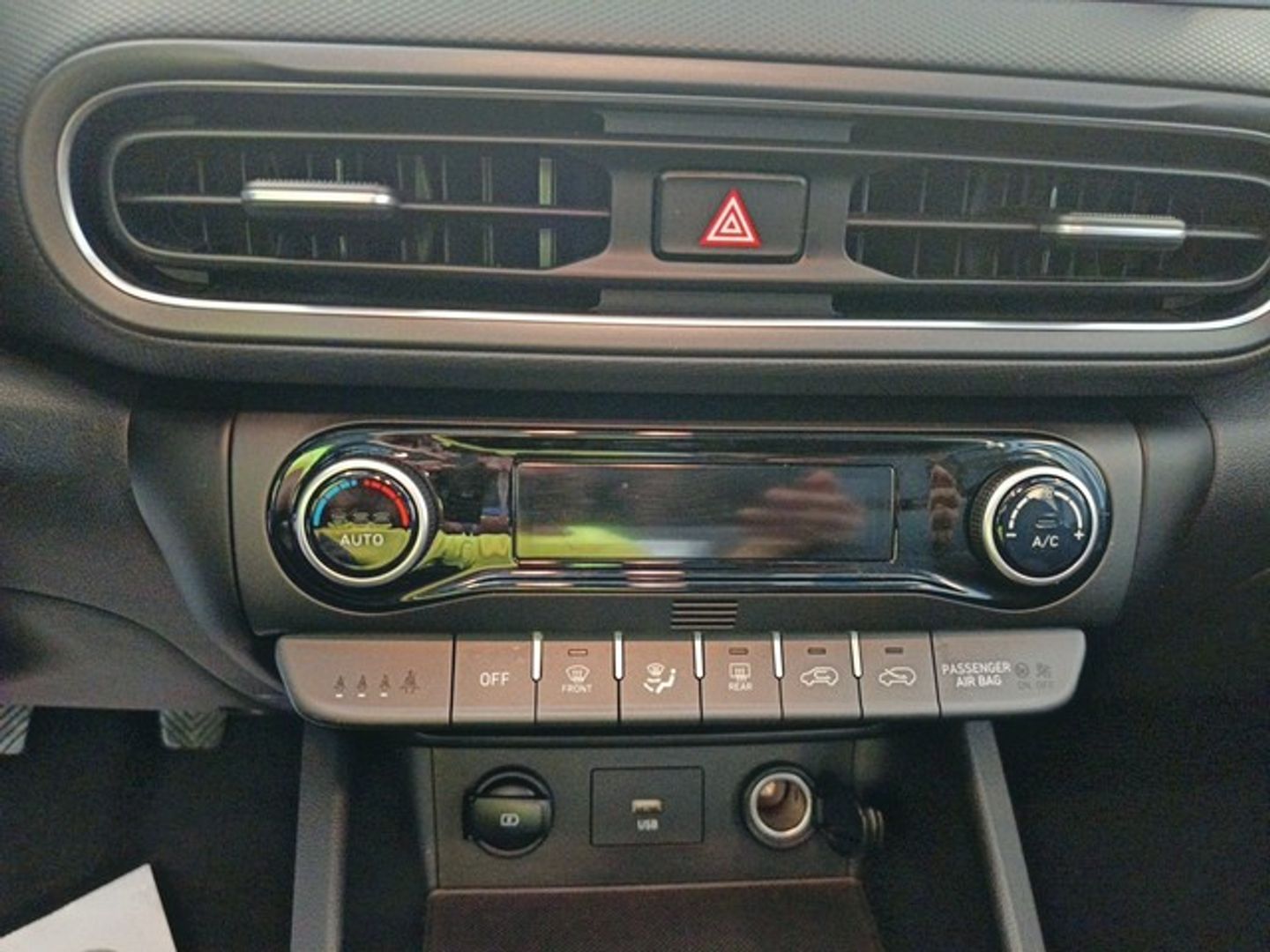 Hyundai Kona 1.0 TGDi 48V Maxx 4x2 88 kW (120 CV)
