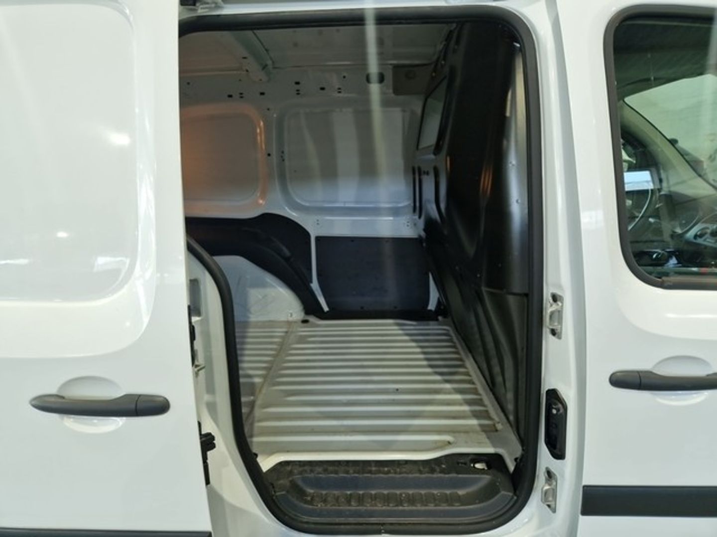 Renault Kangoo Furgon Profesional Blue dCi 59 kW (80 CV)