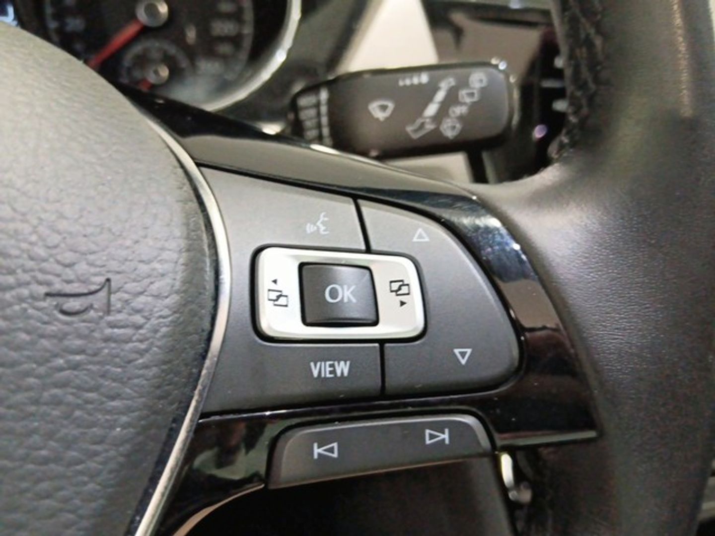 Volkswagen Touran Advance 1.5 TSI 110 kW (150 CV)