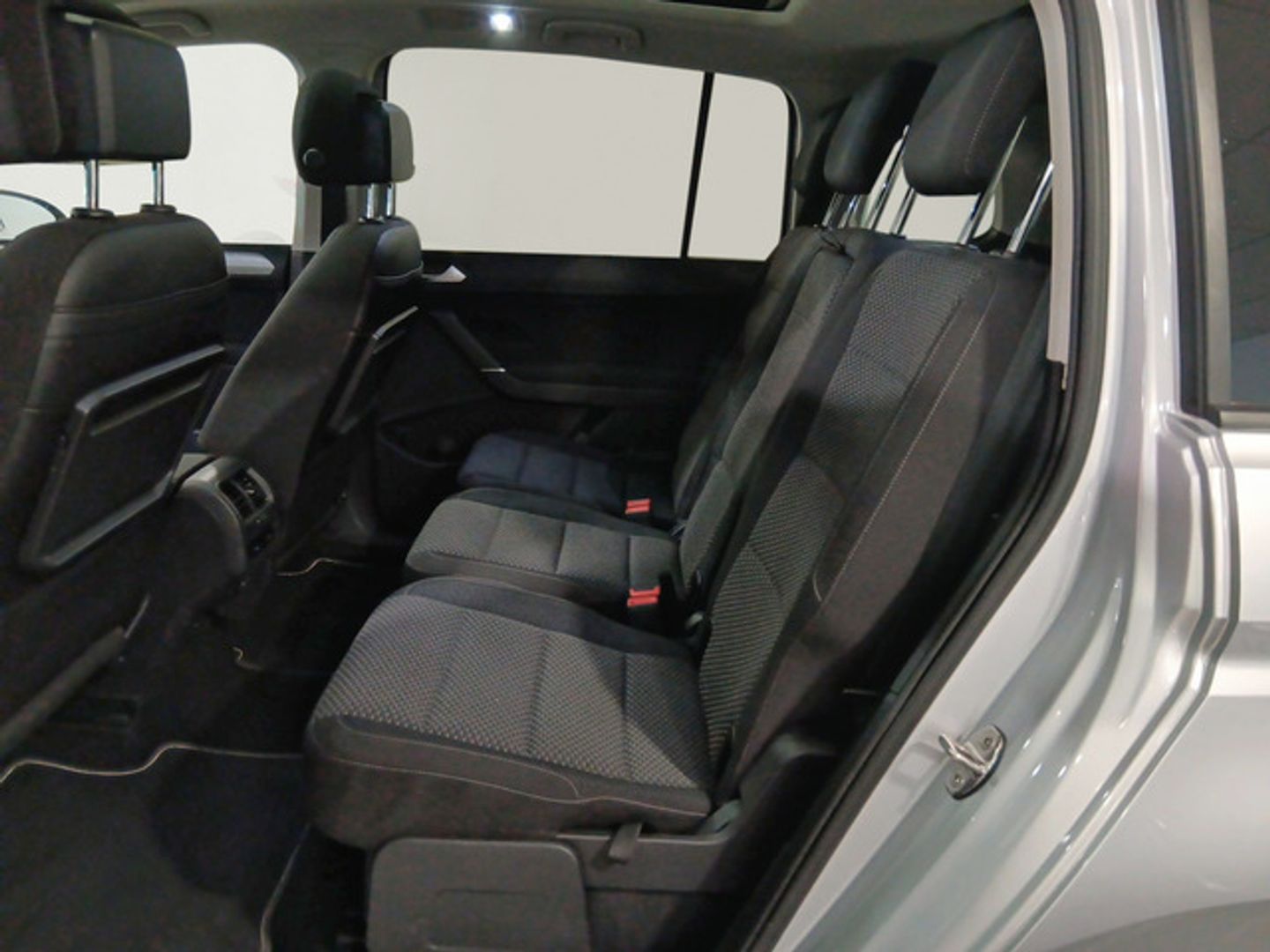 Volkswagen Touran Advance 1.5 TSI 110 kW (150 CV)