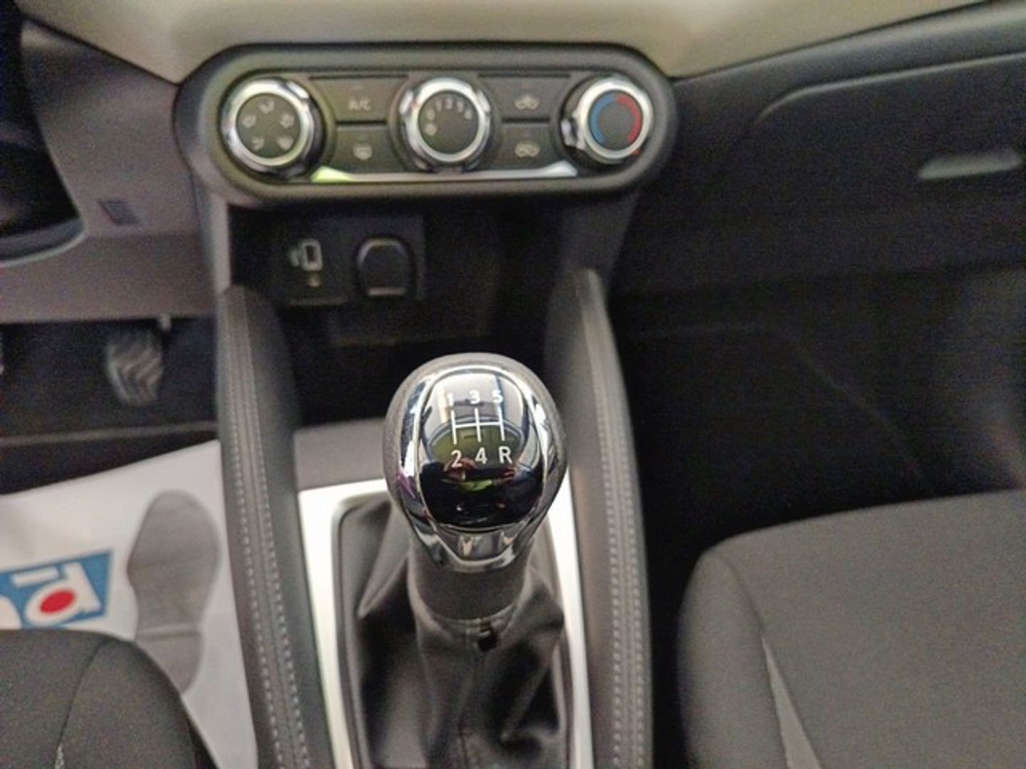 Nissan Micra IG-T 100 Acenta 74 kW (100 CV)