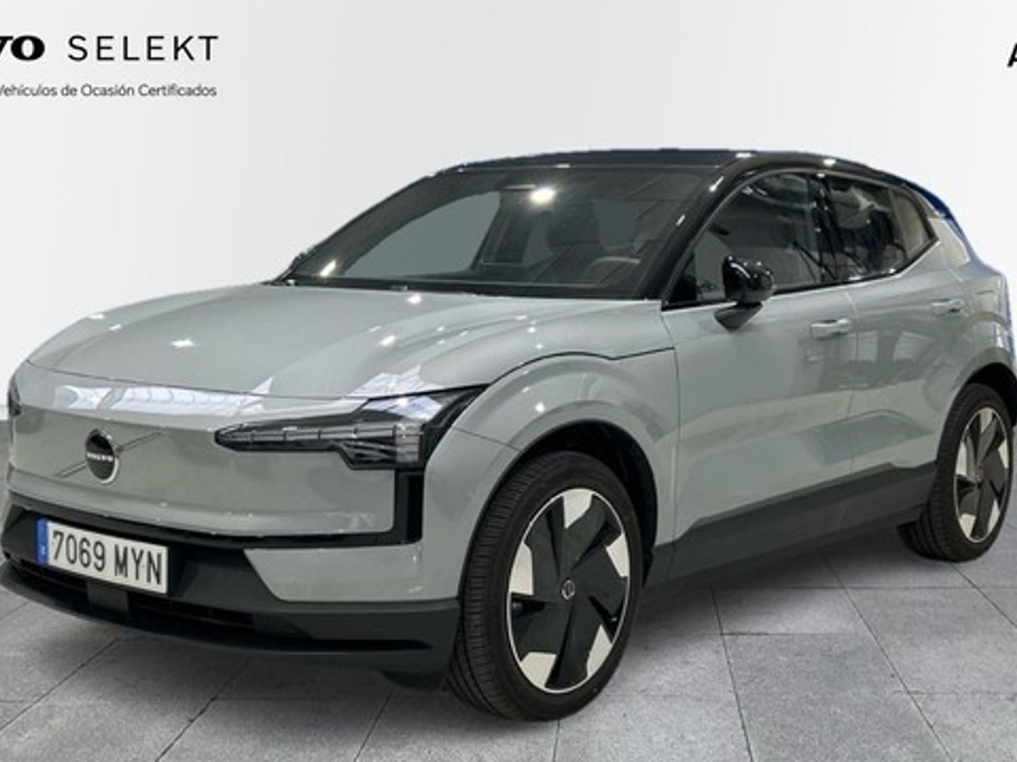 Volvo EX30 Single Motor Extended Range Plus Auto 200 kW (272 CV) Gris SUV