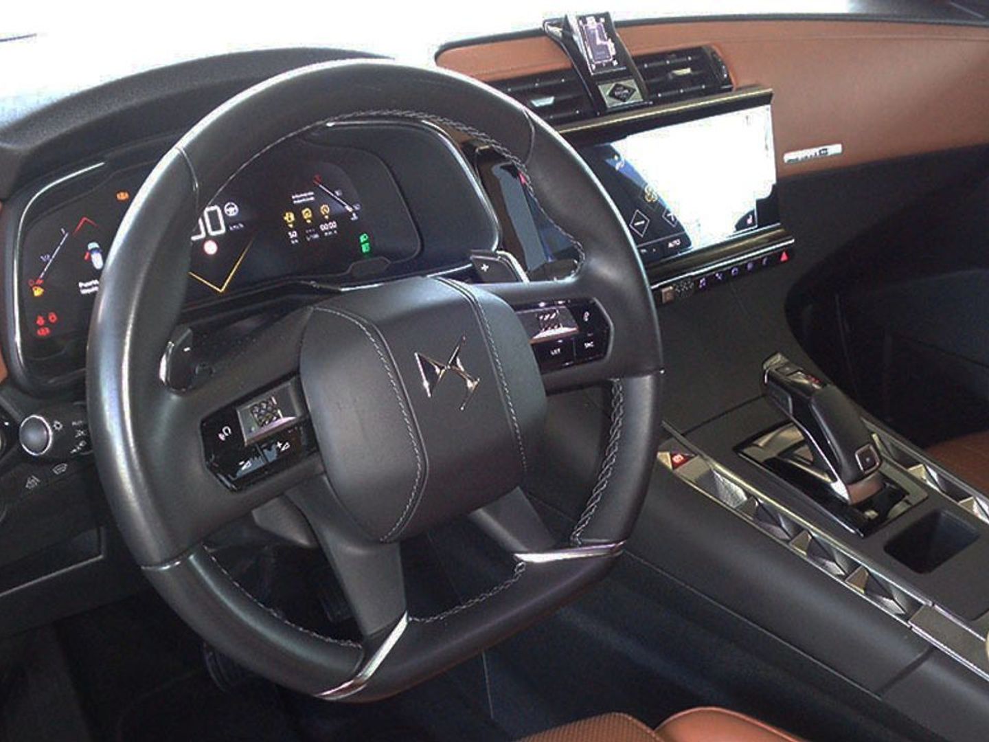 DS DS7 Crossback BlueHDi 130 So Chic Auto 96 kW (130 CV)