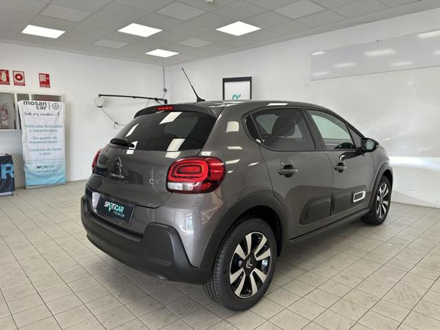 Citroen C3 PureTech 110 S&S Shine 81 kW (110 CV)