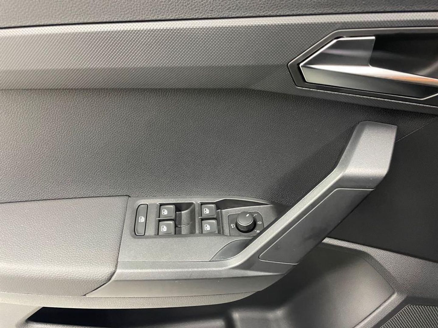 SEAT Arona 1.0 TSI Style Special Edition DSG 85 kW (115 CV)