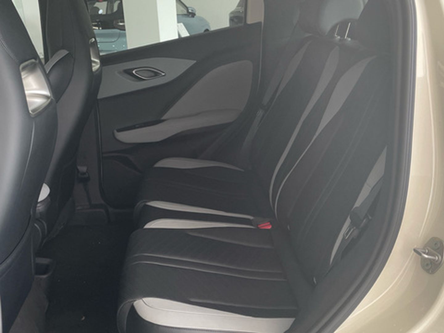 BYD Dolphin Comfort 150 kW (204 CV)