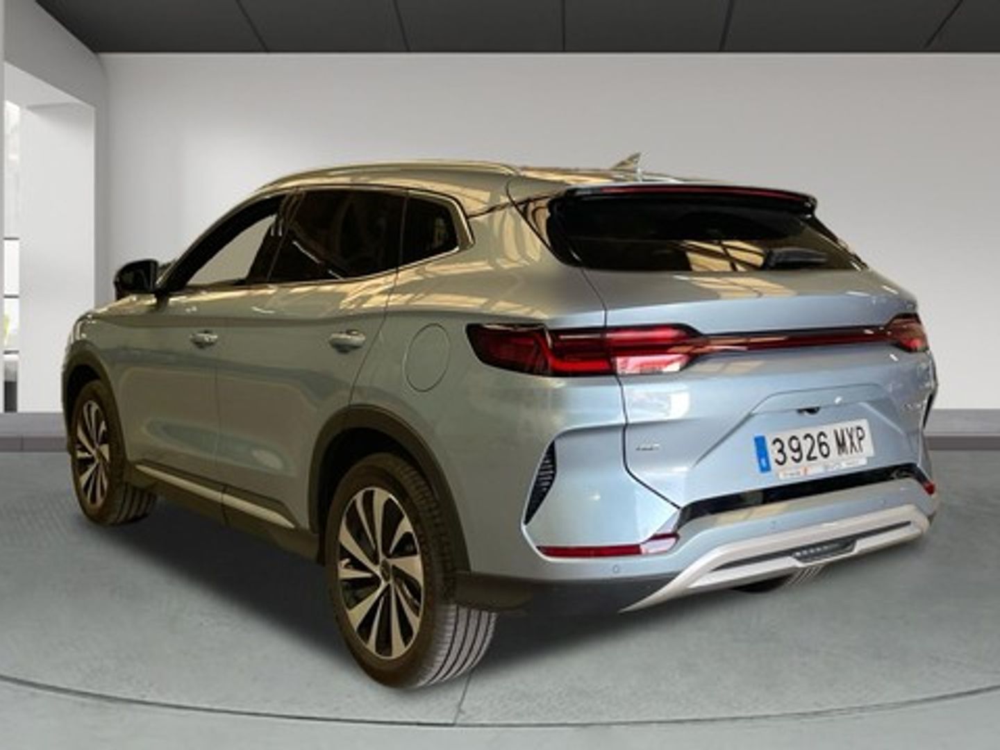 BYD Seal U DM-i Design 238 kW (324 CV)