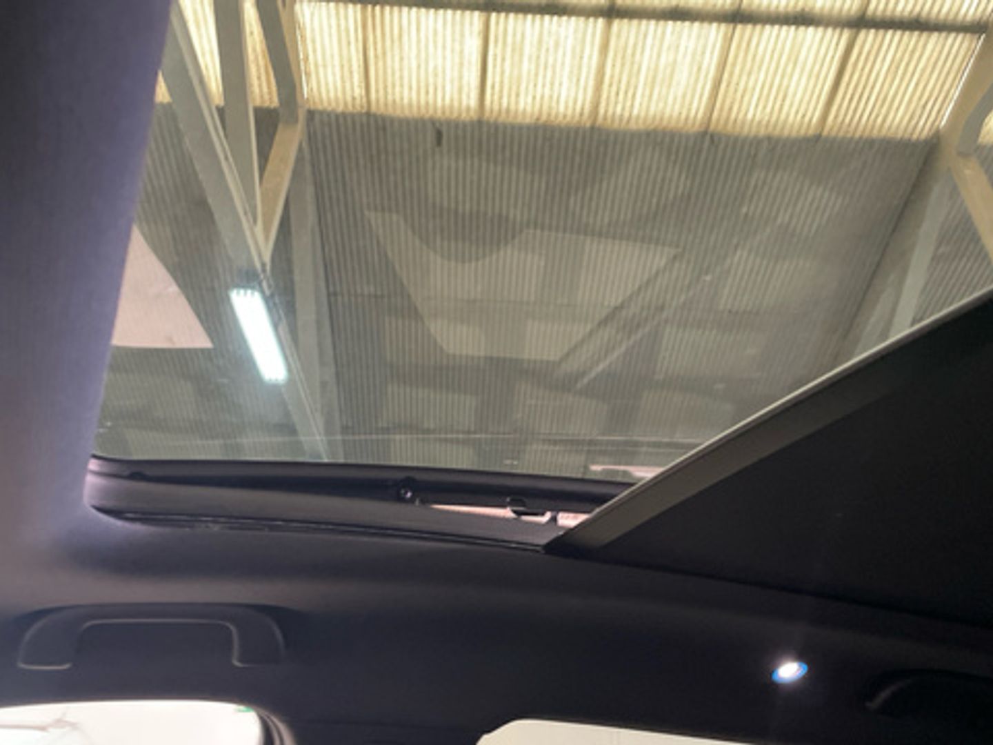 BYD Seal U DM-i Design 238 kW (324 CV)