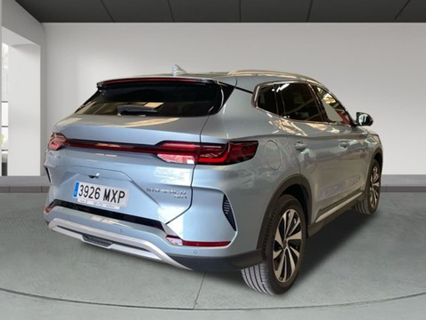 BYD Seal U DM-i Design 238 kW (324 CV)