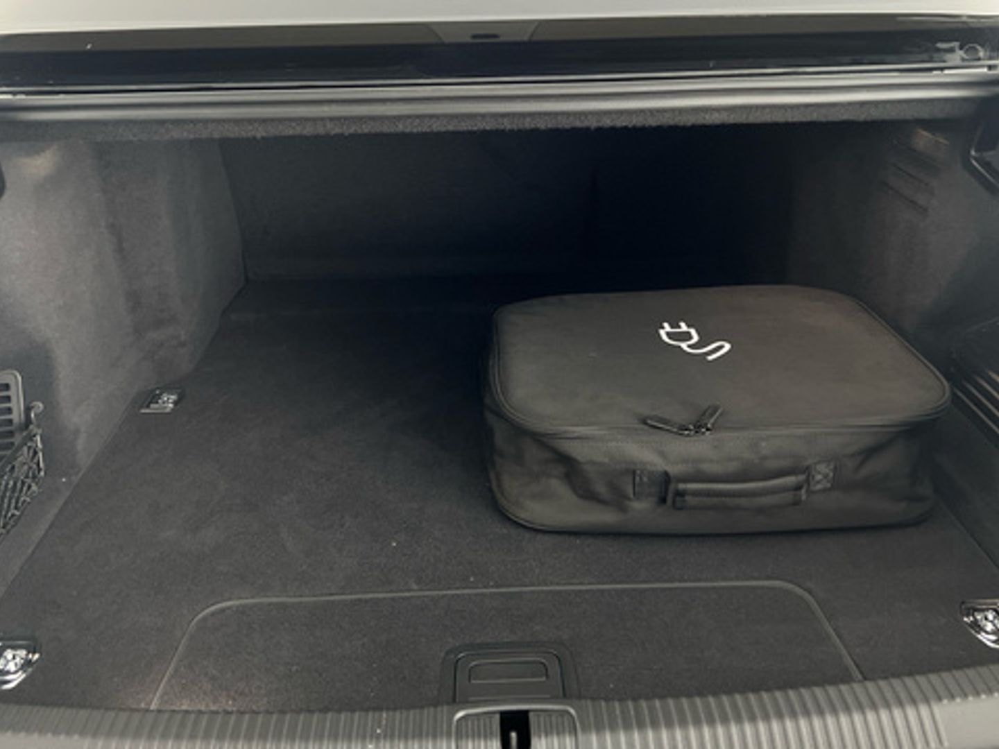 Audi A8 TFSIe 60 TFSIe quattro 330 kW (449 CV) tiptronic