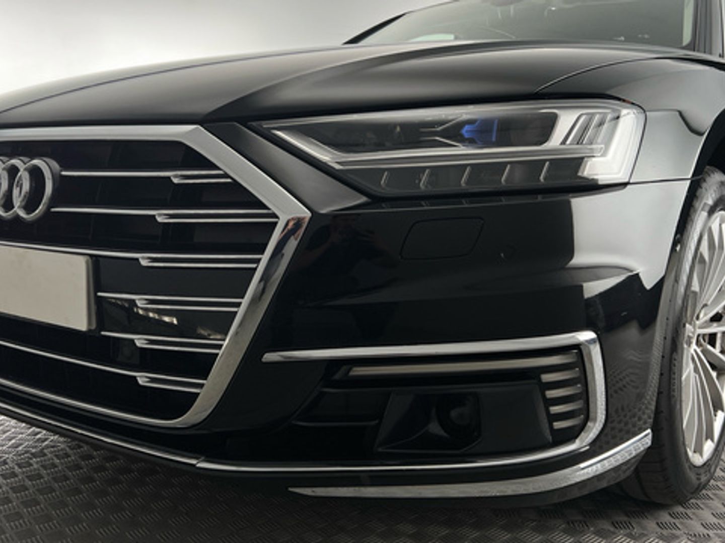 Audi A8 TFSIe 60 TFSIe quattro 330 kW (449 CV) tiptronic