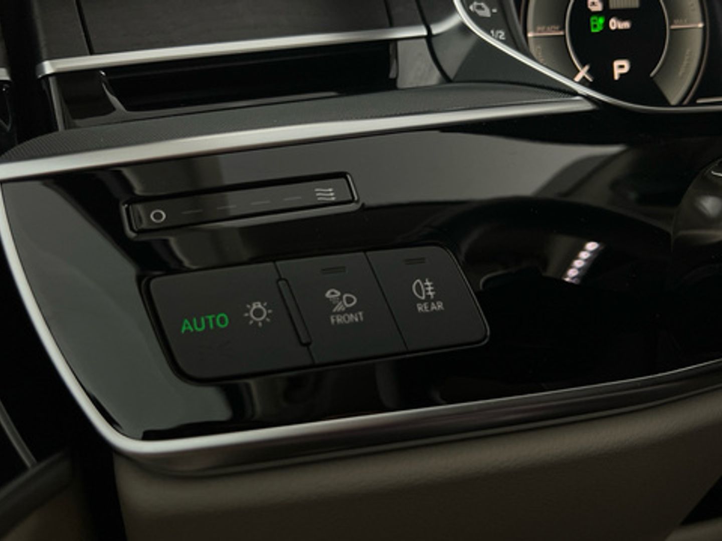 Audi A8 TFSIe 60 TFSIe quattro 330 kW (449 CV) tiptronic