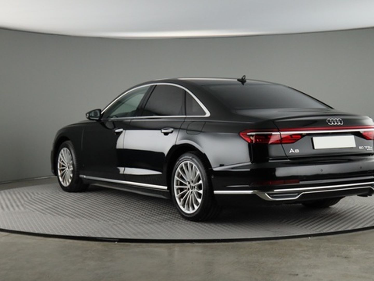 Audi A8 TFSIe 60 TFSIe quattro 330 kW (449 CV) tiptronic
