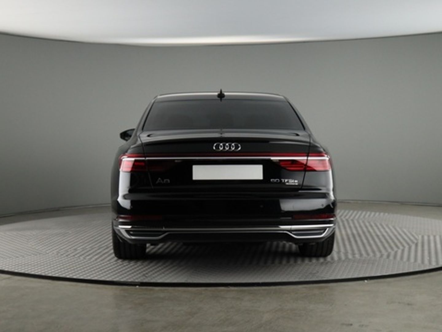 Audi A8 TFSIe 60 TFSIe quattro 330 kW (449 CV) tiptronic
