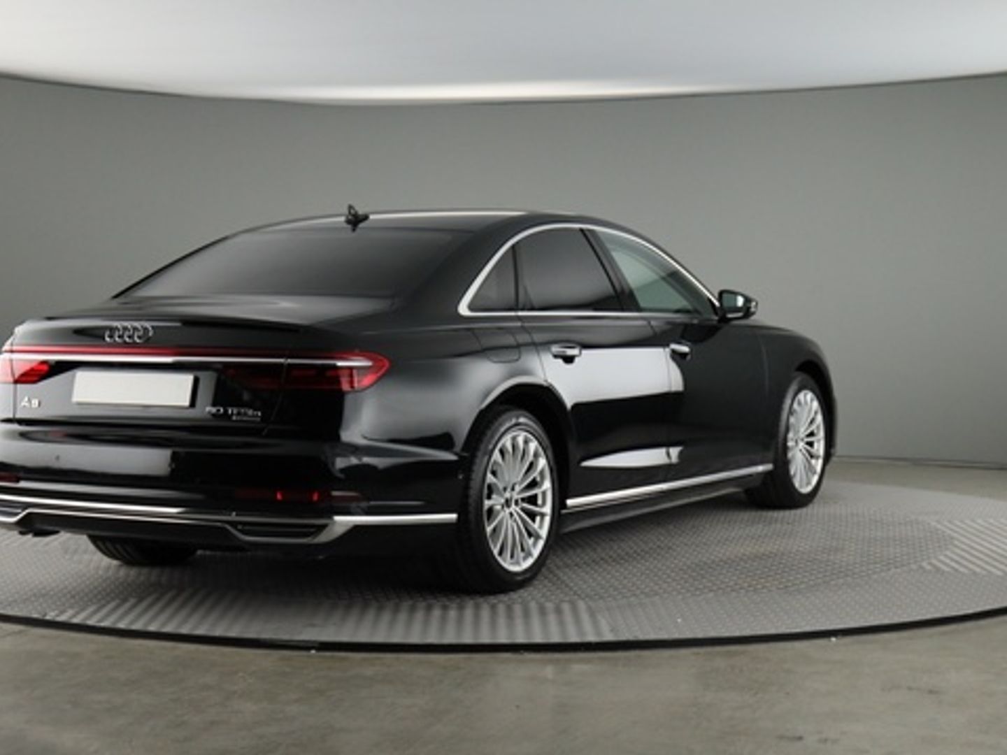 Audi A8 TFSIe 60 TFSIe quattro 330 kW (449 CV) tiptronic