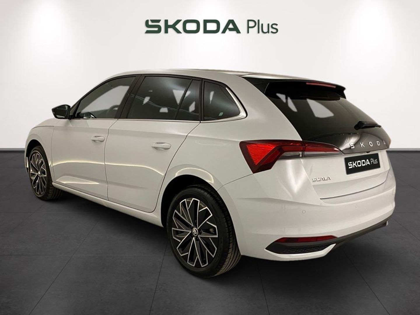 Skoda Scala Design 1.0 TSI DSG 85 kW (115 CV)