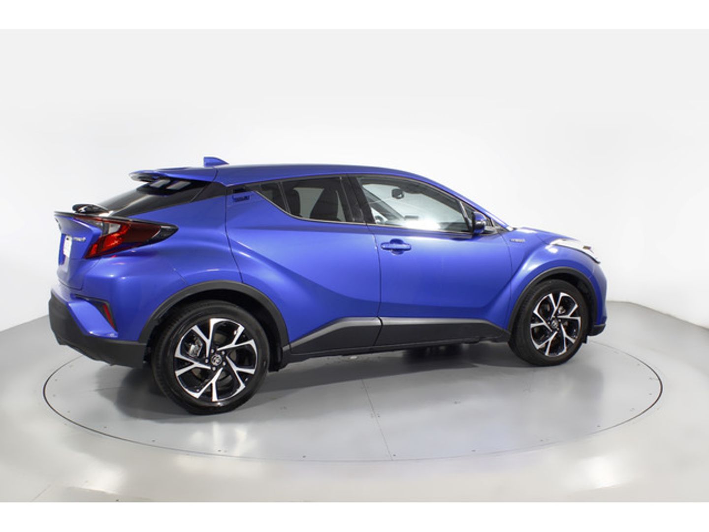Toyota C-HR 1.8 125H Advance 90 kW (122 CV)