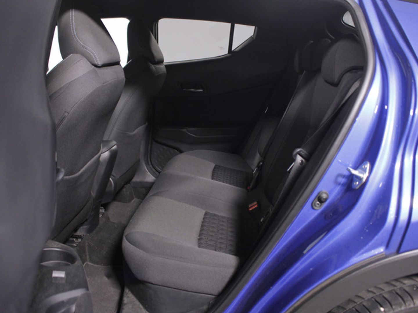 Toyota C-HR 1.8 125H Advance 90 kW (122 CV)