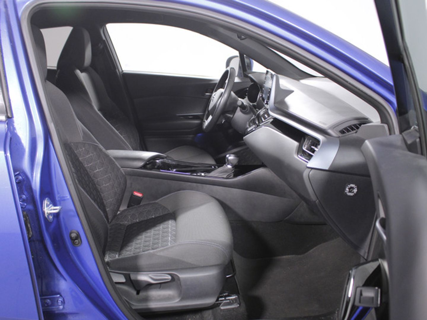 Toyota C-HR 1.8 125H Advance 90 kW (122 CV)