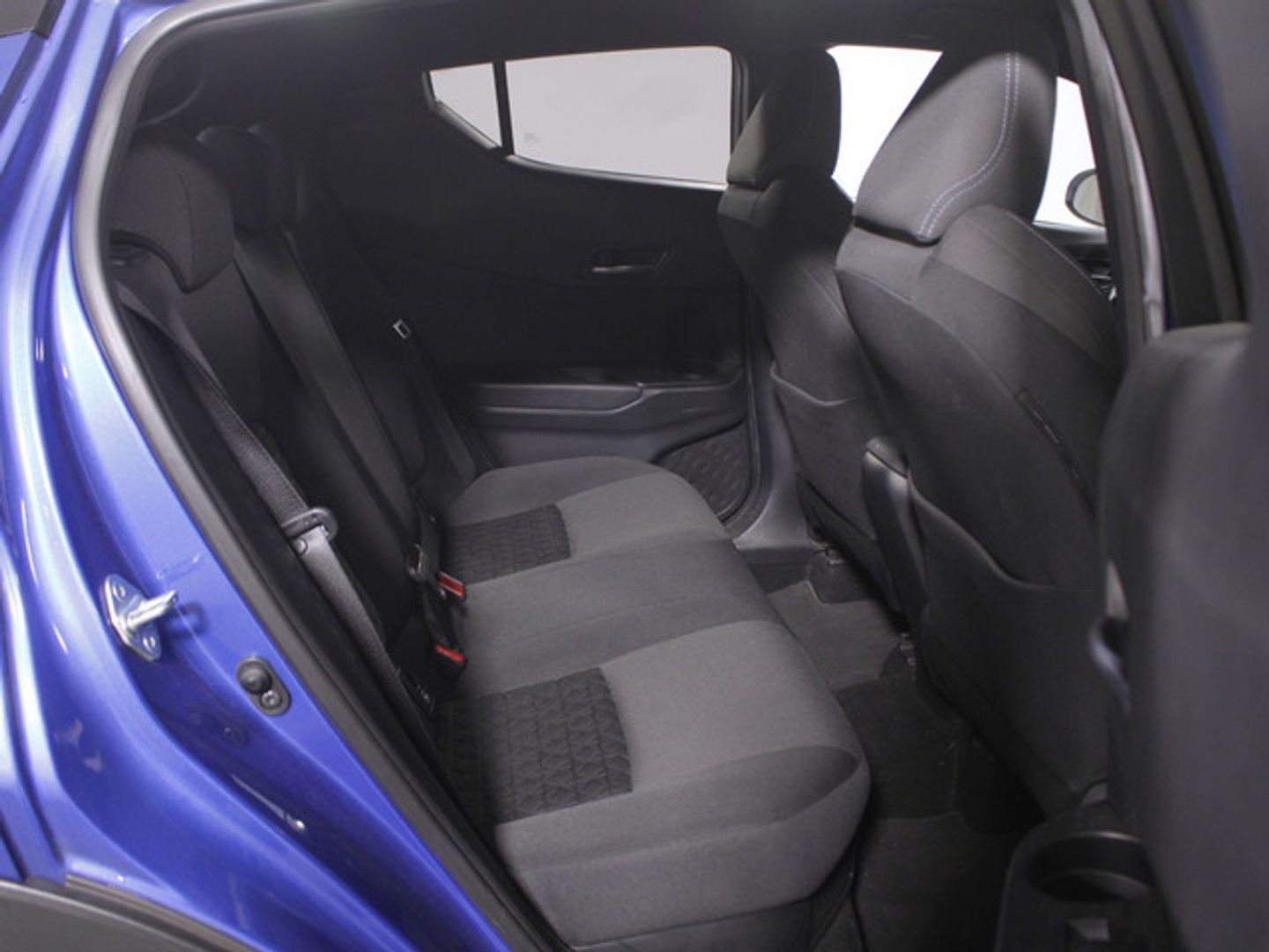 Toyota C-HR 1.8 125H Advance 90 kW (122 CV)