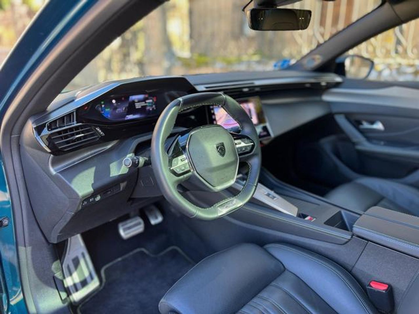 Peugeot 408 PHEV 225 GT e-EAT8 165 kW (224 CV)