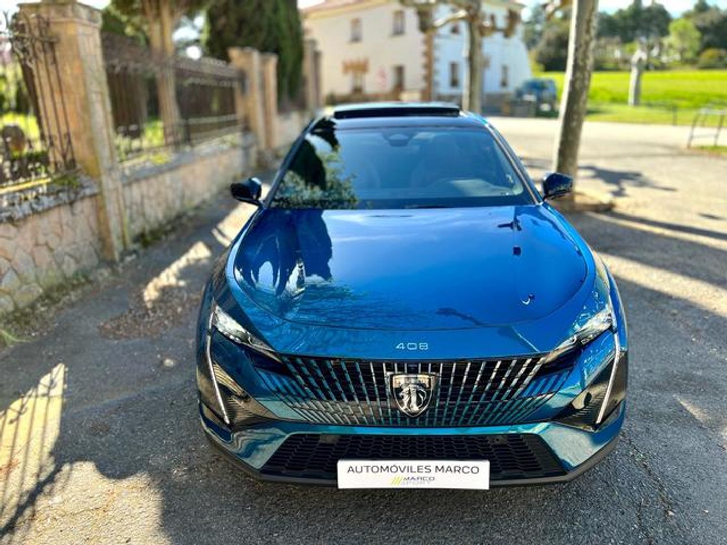 Peugeot 408 PHEV 225 GT e-EAT8 165 kW (224 CV)