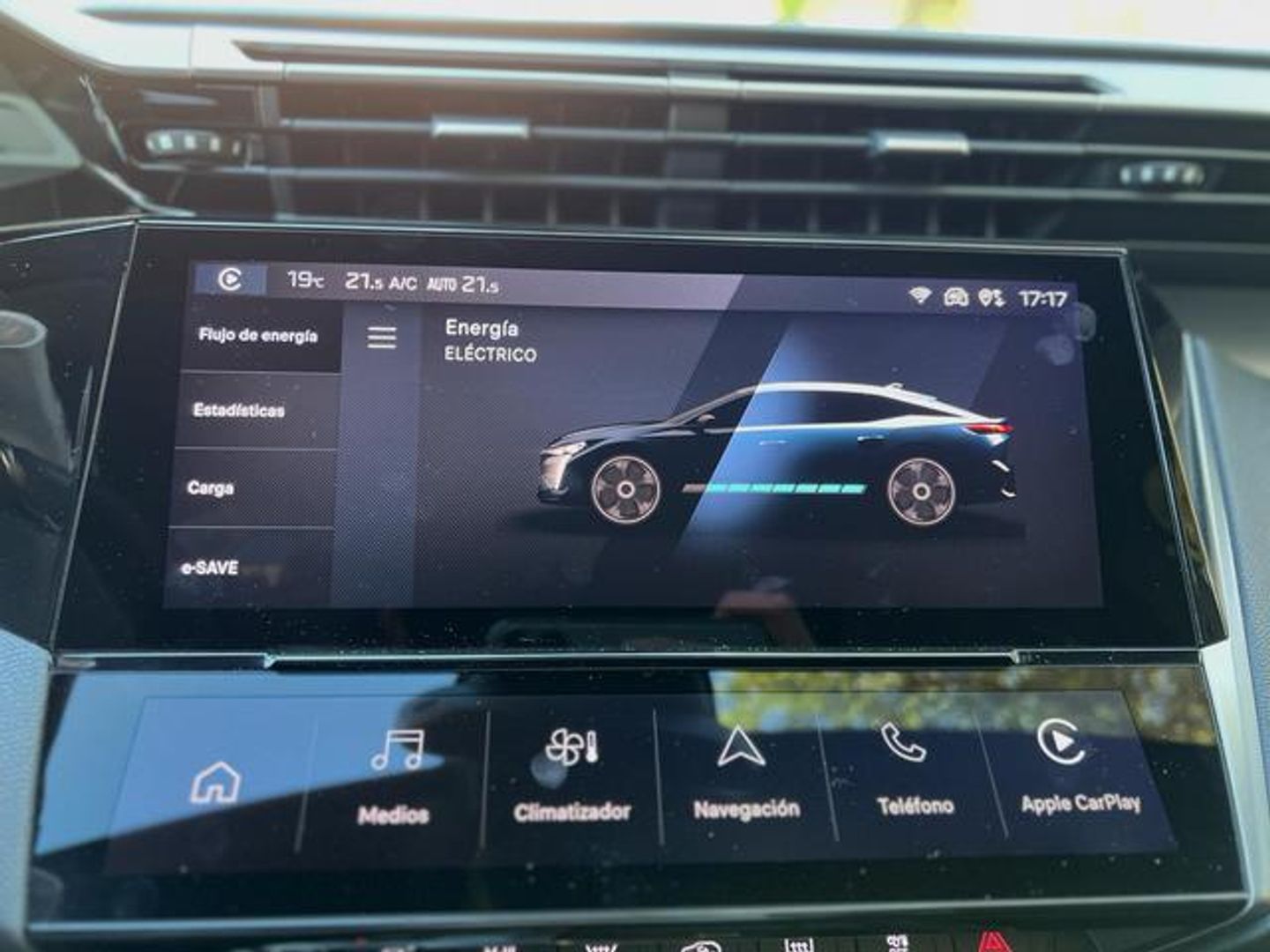 Peugeot 408 PHEV 225 GT e-EAT8 165 kW (224 CV)