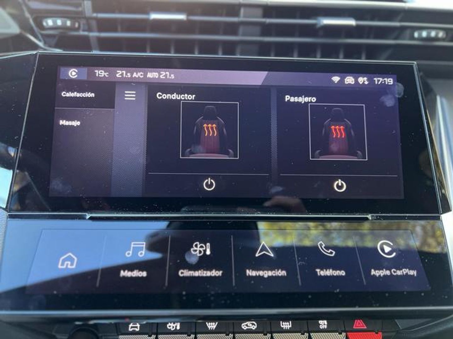 Peugeot 408 PHEV 225 GT e-EAT8 165 kW (224 CV)