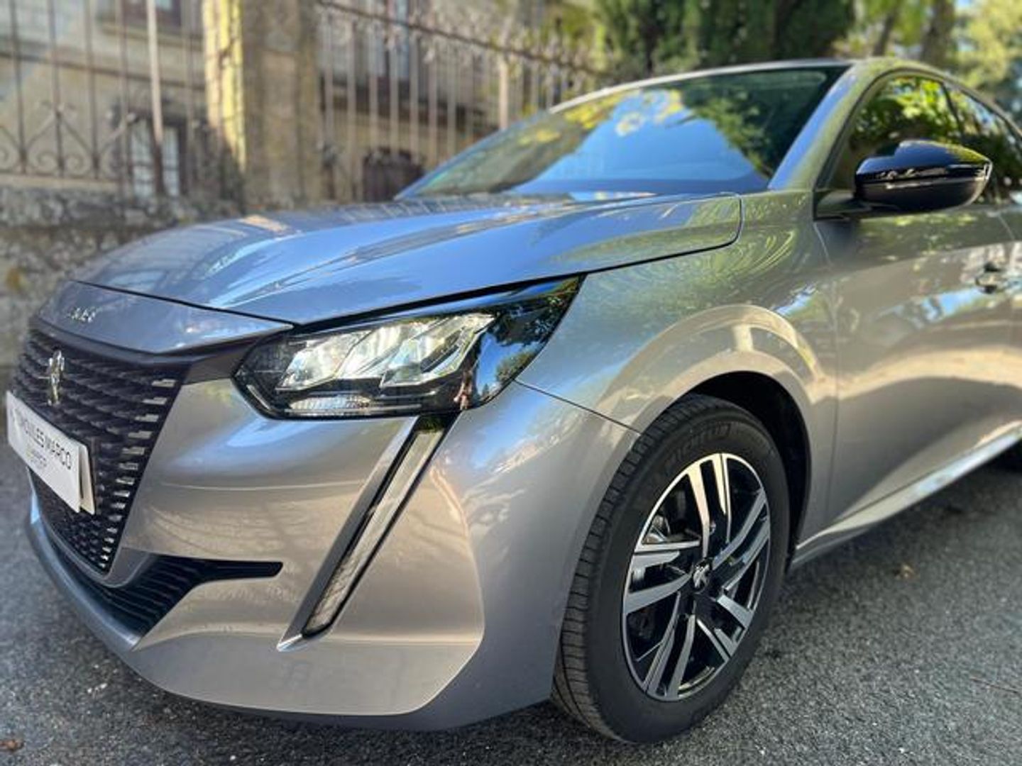 Peugeot 208 PureTech 100 Allure 75 kW (100 CV)