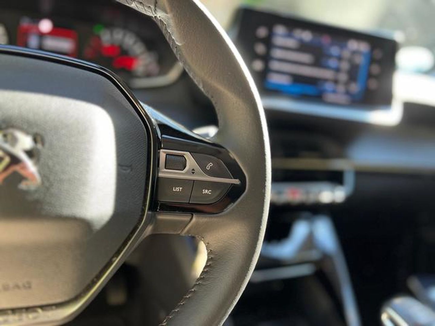 Peugeot 208 PureTech 100 Allure 75 kW (100 CV)