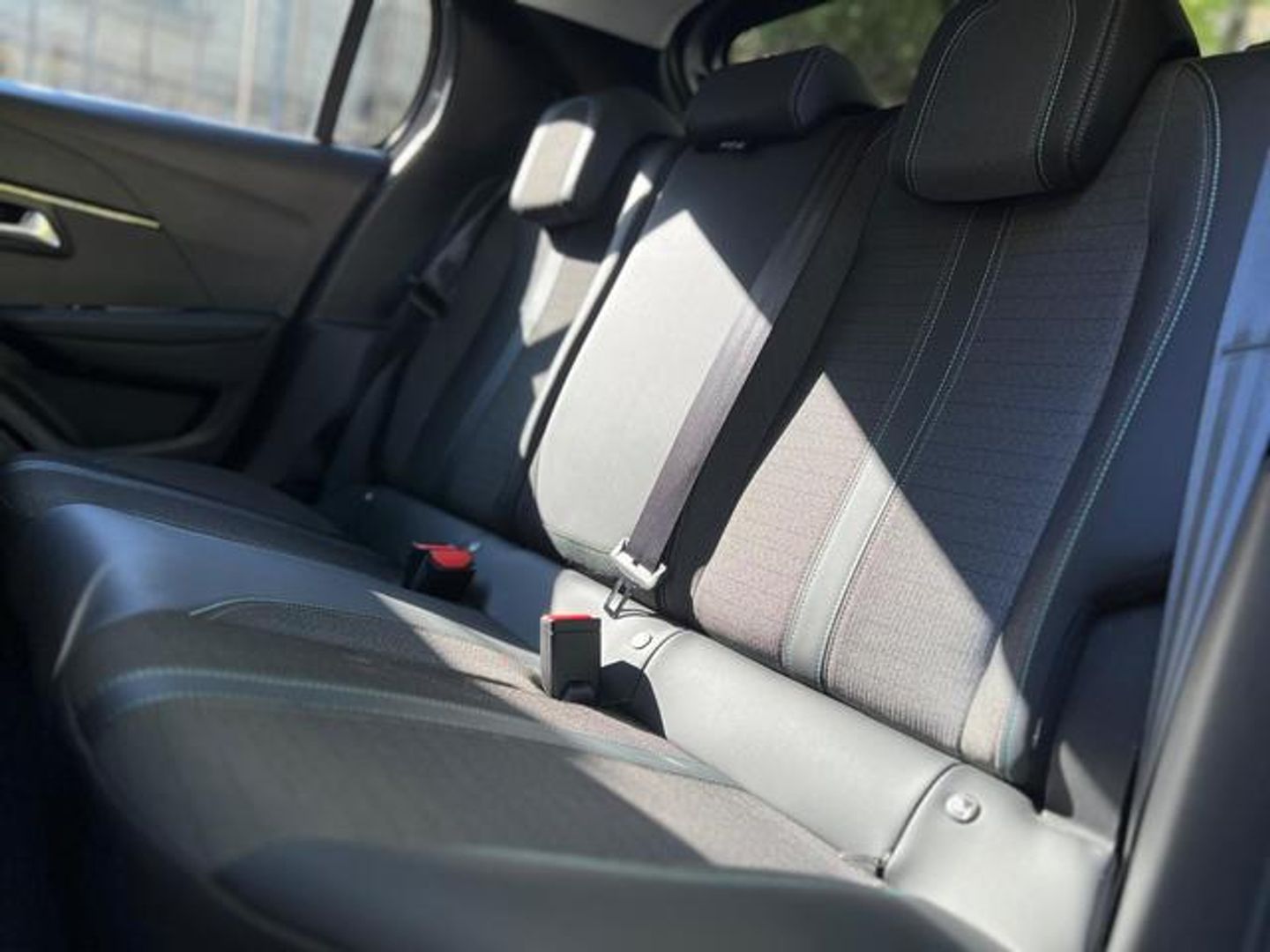 Peugeot 208 PureTech 100 Allure 75 kW (100 CV)