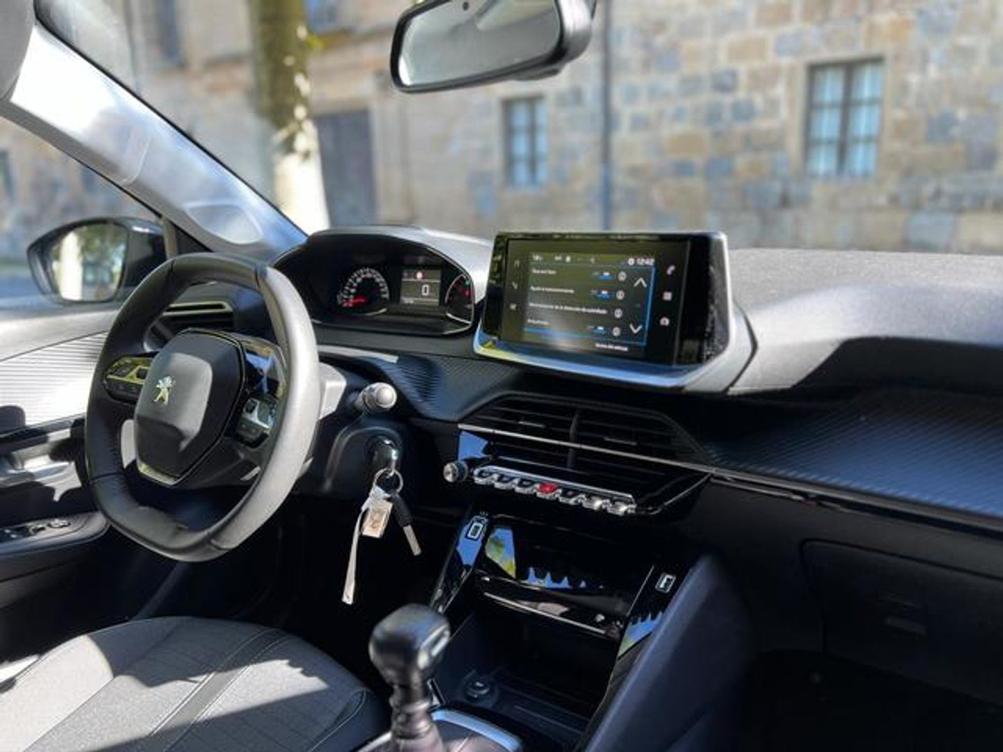 Peugeot 208 PureTech 100 Allure 75 kW (100 CV)