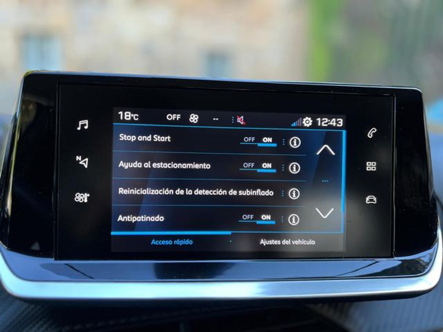 Peugeot 208 PureTech 100 Allure 75 kW (100 CV)