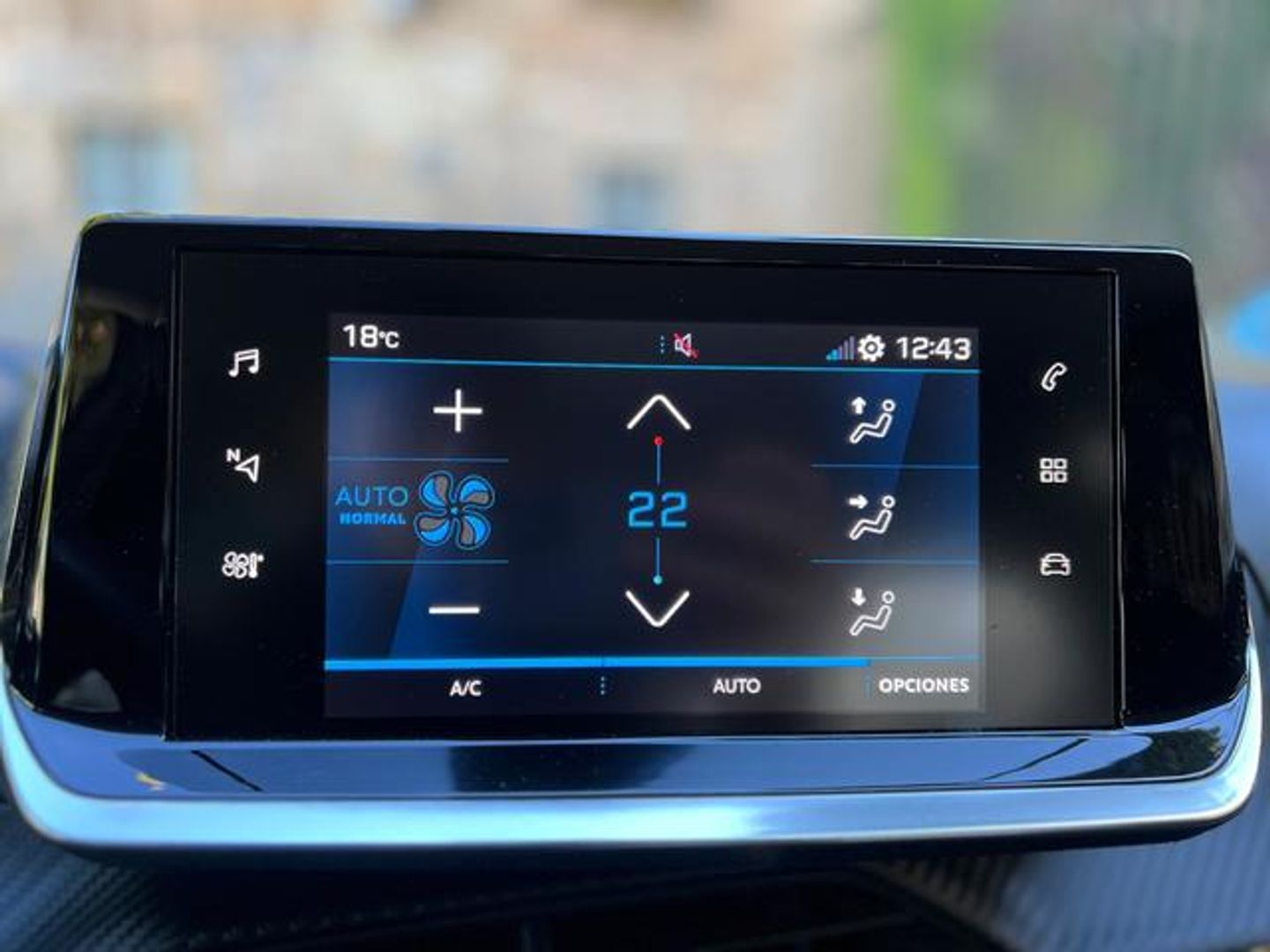 Peugeot 208 PureTech 100 Allure 75 kW (100 CV)