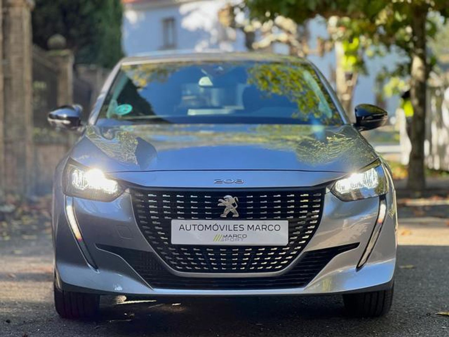 Peugeot 208 PureTech 100 Allure 75 kW (100 CV)