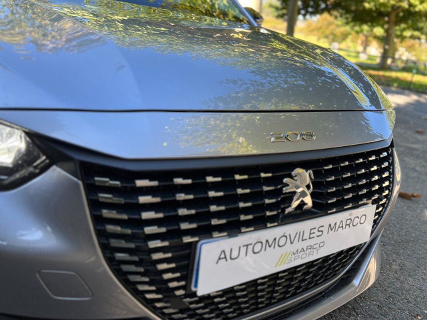 Peugeot 208 PureTech 100 Allure 75 kW (100 CV)