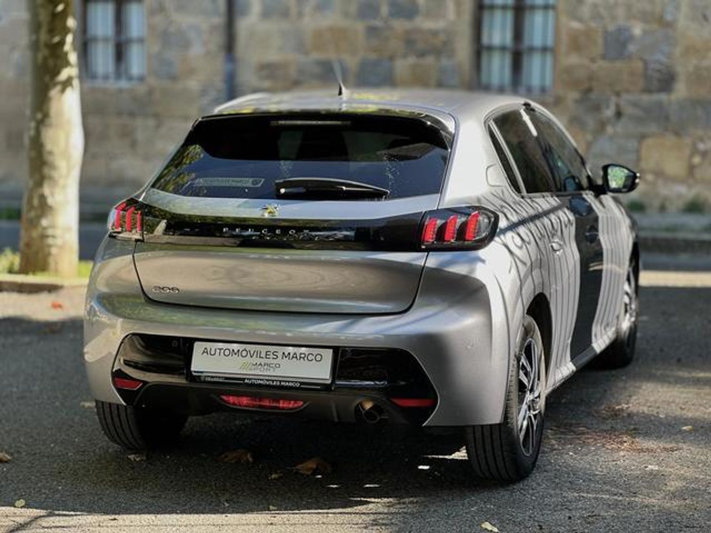 Peugeot 208 PureTech 100 Allure 75 kW (100 CV)