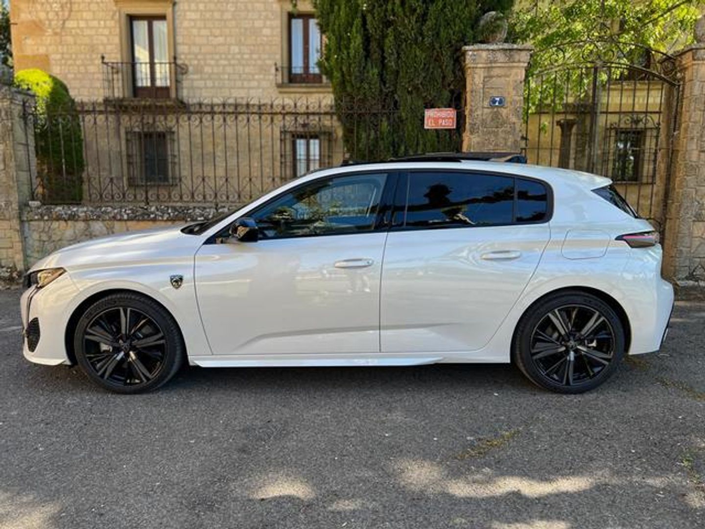 Peugeot 308 Hybrid 225 GT eEAT8 165 kW (225 CV)