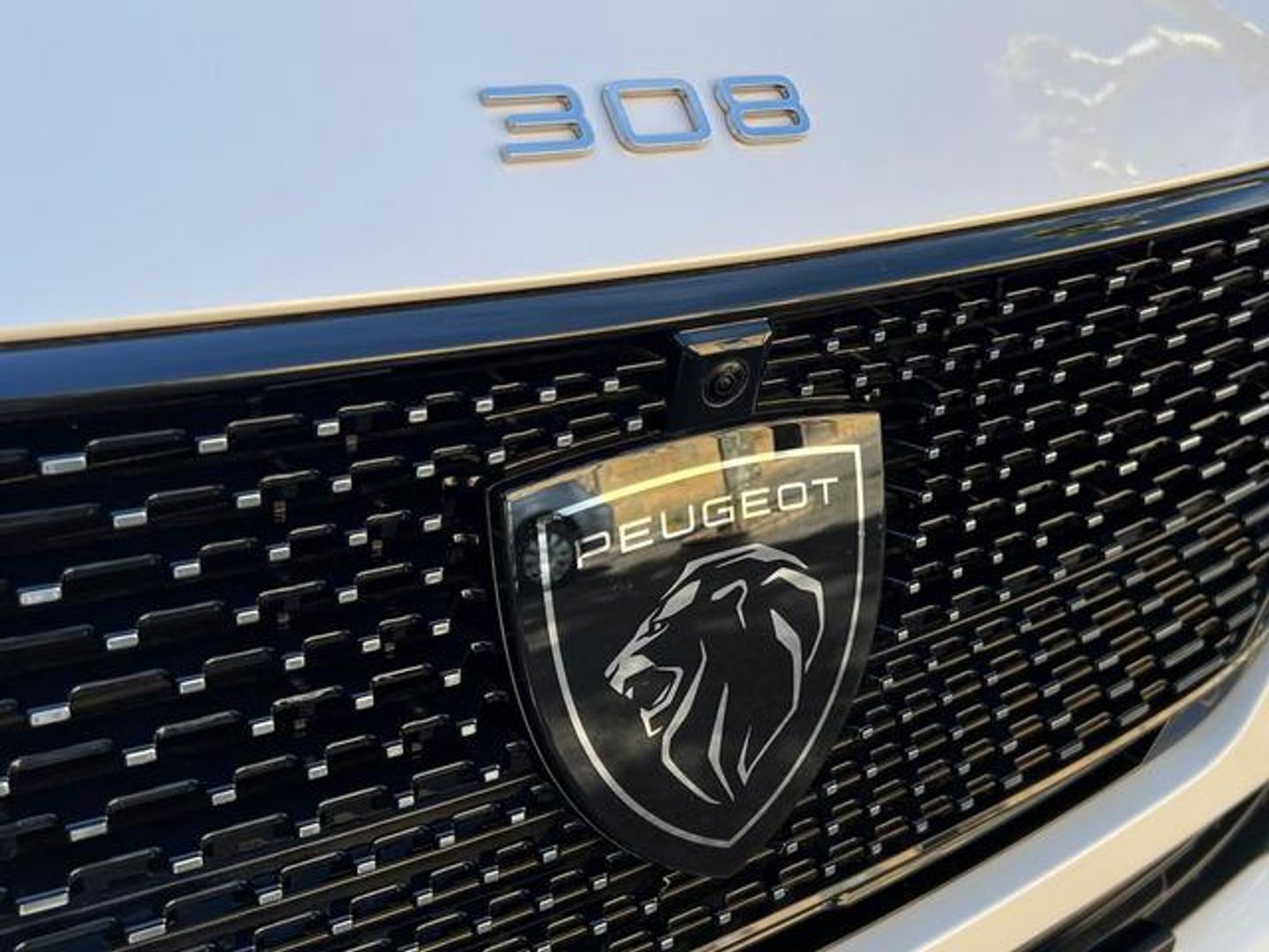 Peugeot 308 Hybrid 225 GT eEAT8 165 kW (225 CV)